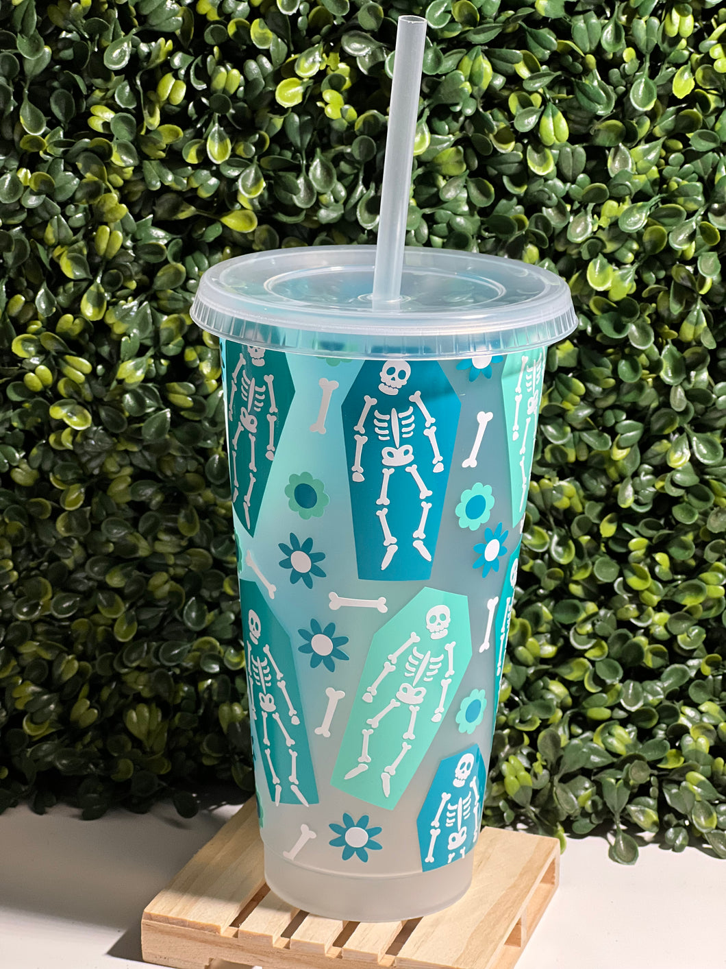 Daisy Crypt Teal Cold Cup