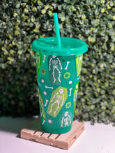 Load image into Gallery viewer, Daisy Crypt Green Cold Cup
