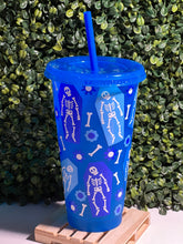 Load image into Gallery viewer, Daisy Crypt Blue Cold Cup
