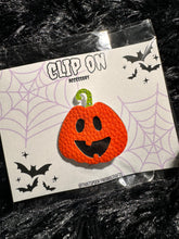 Load image into Gallery viewer, Jack O Lantern Clip On
