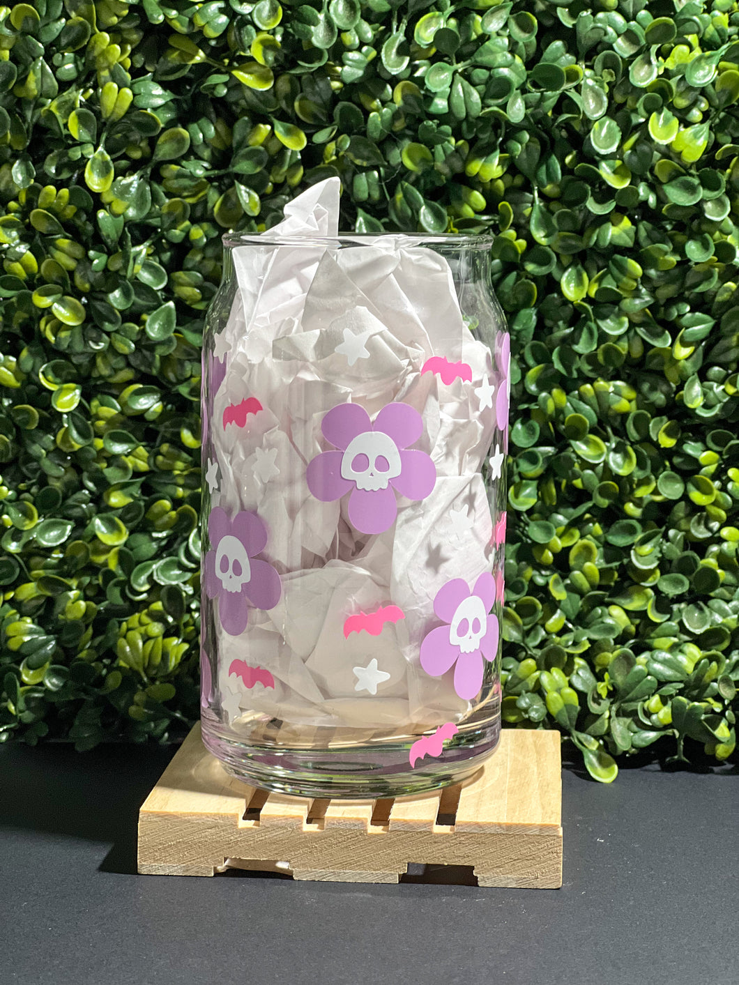 Skellie Flowers Glass Can